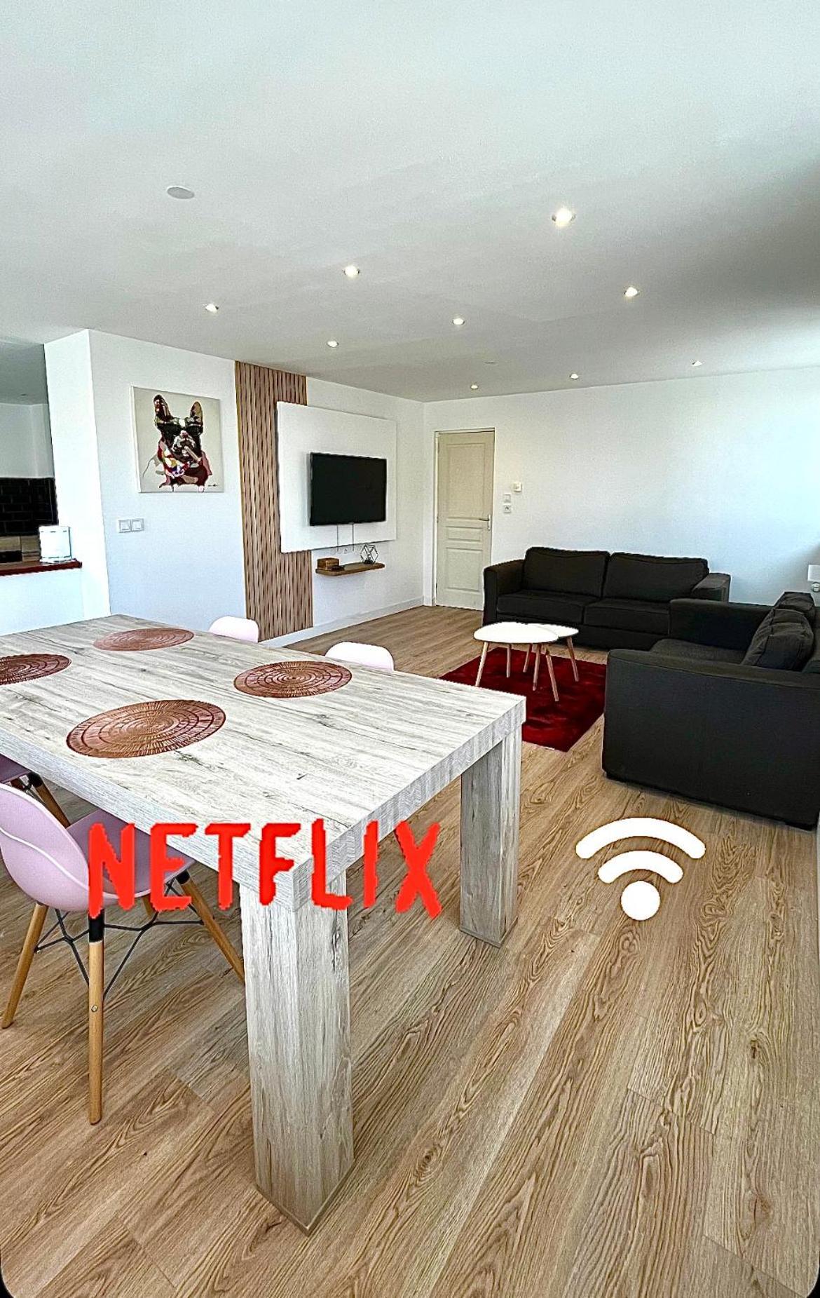 Grande Chambre Dans Loft A Deux Pas De La Plage Dunkirk Kültér fotó